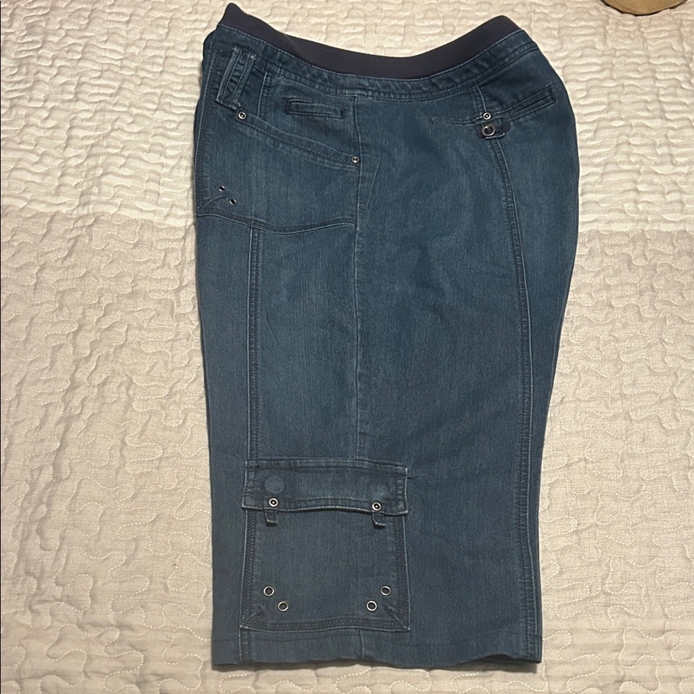 Chico's cargo Capri